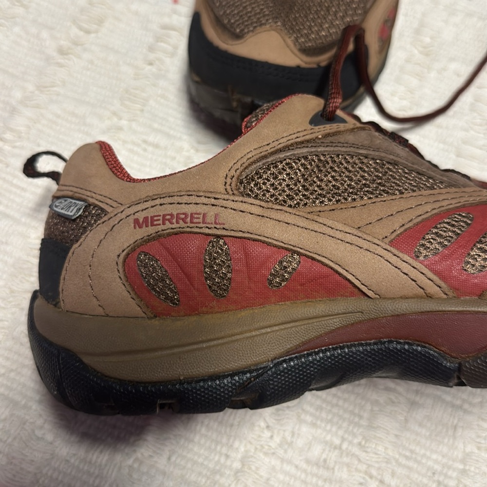 Merrell hiking shoes - Picture 8 of 9